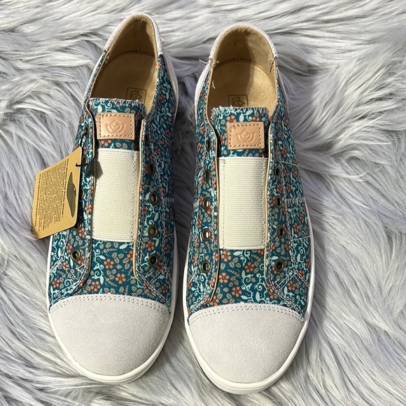 Spenco Shoes - New Spenco Orthotic Slip-On Shoes - Malibu Floral